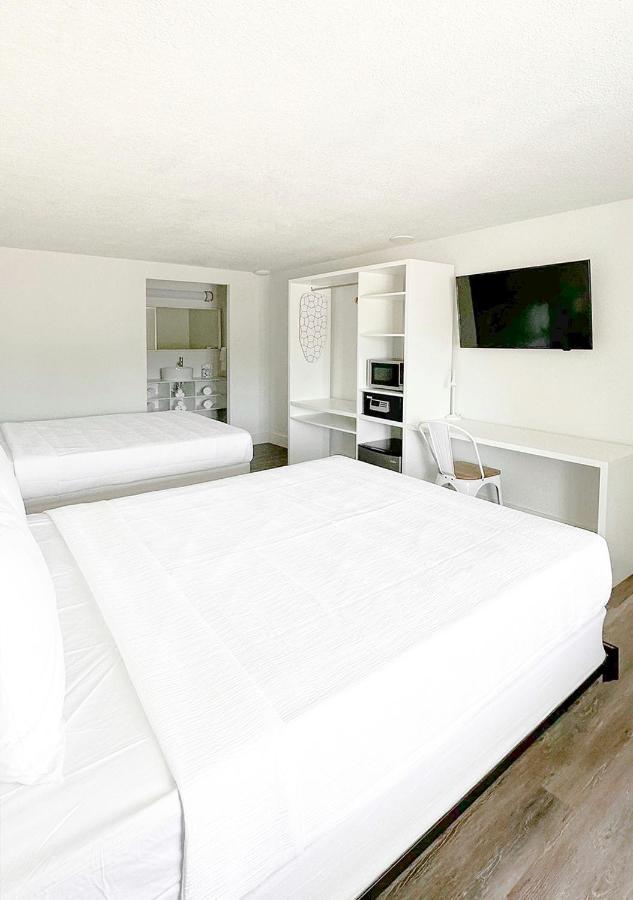 Golden Isles Inn & Suites Brunswick  Kültér fotó