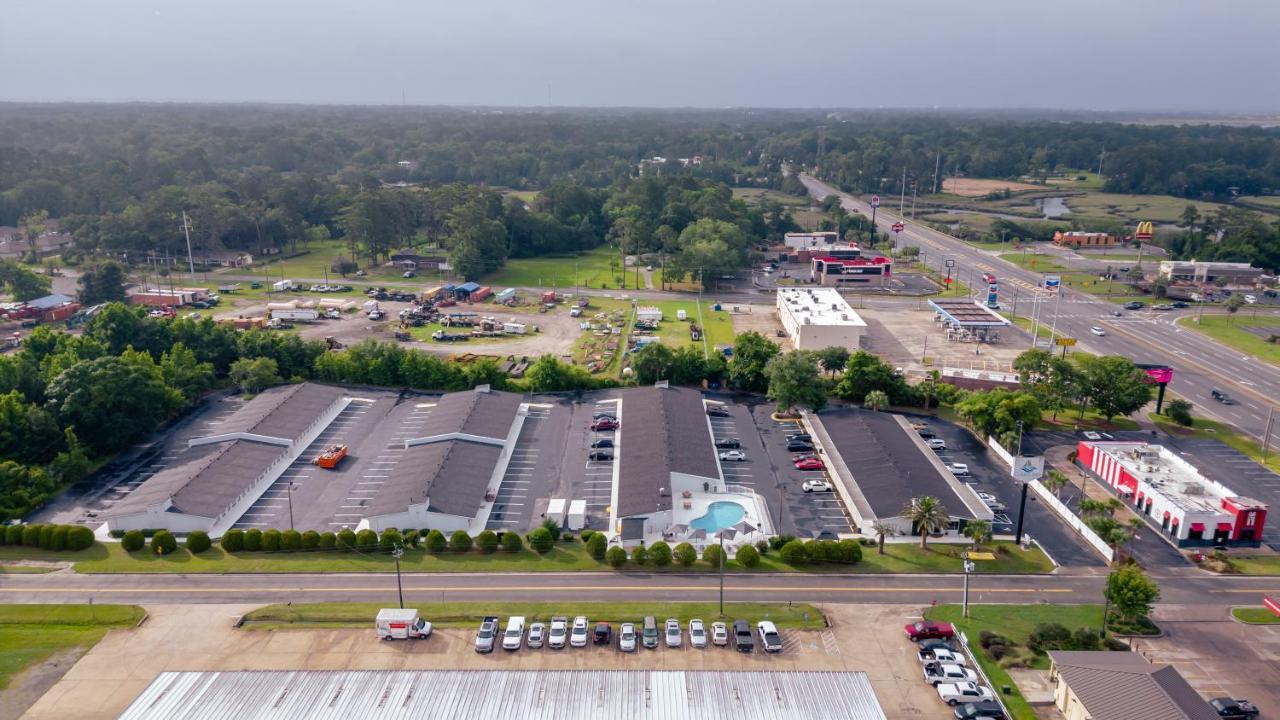 Golden Isles Inn & Suites Brunswick  Kültér fotó